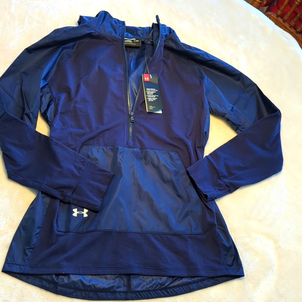 Women's Under Armour Cross Town Anorak Size Small NWT